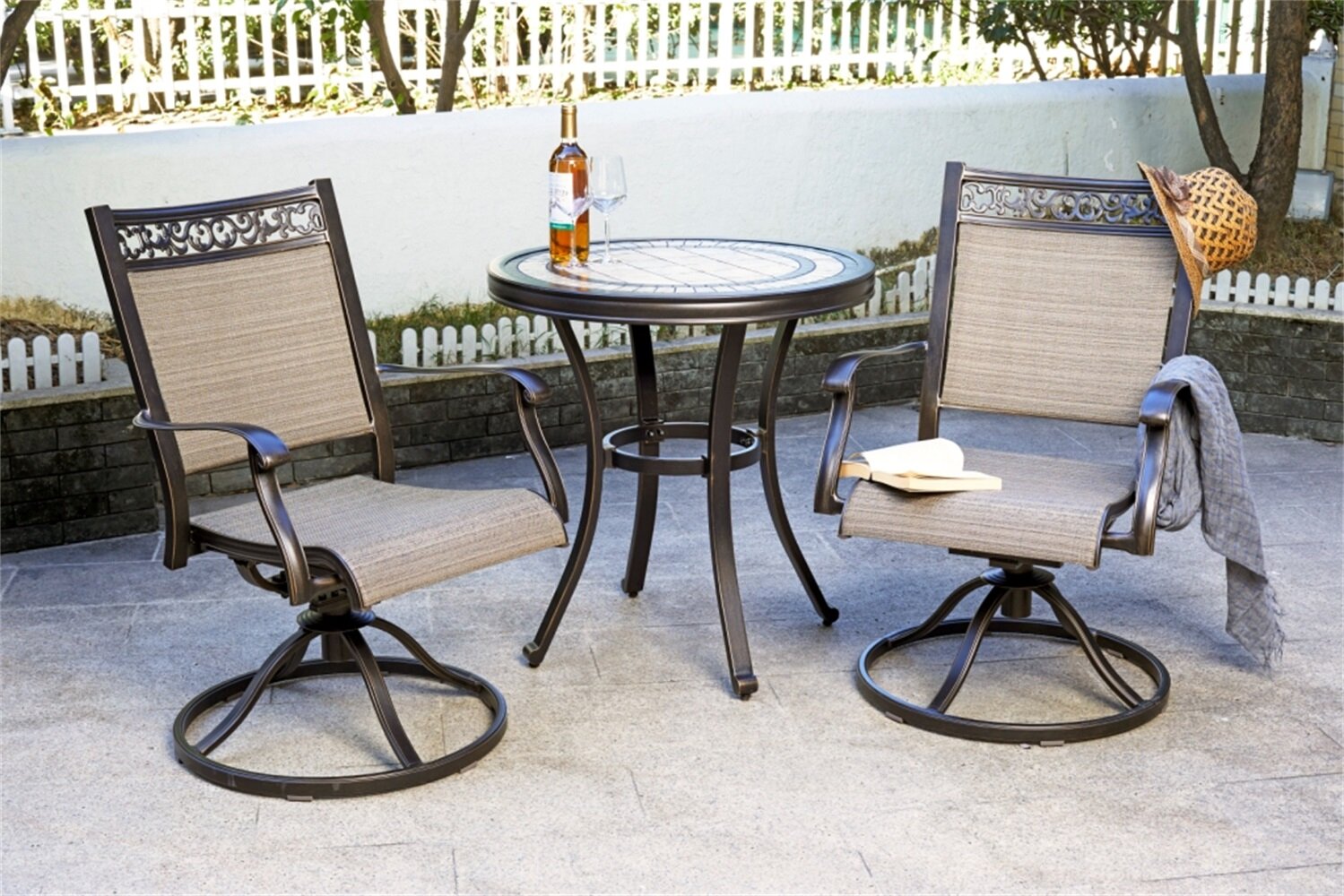 Red Barrel Studio? Lorie Round 2 - Person Outdoor Dining Set